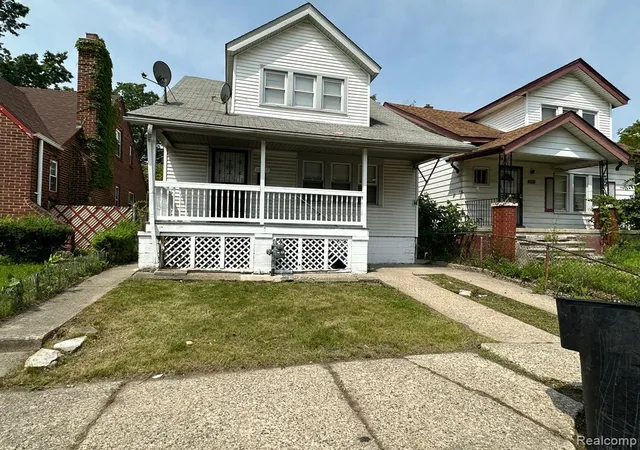 Photo 1 of Single family home for sale at 16611 Lilac St, Detroit, MI 48221 | MLS# 20261044058 | Listing updated on 2026-06-12