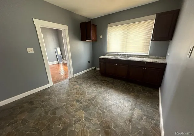 Photo 4 of Single family home for sale at 3411 S Edsel St, Detroit, MI 48217 | MLS# 20261044065 | Listing updated on 2026-06-12