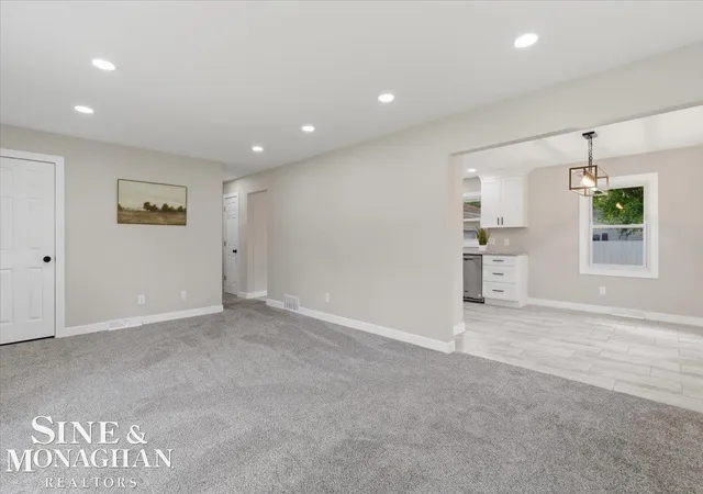 Photo 3 of Single family home for sale at 1706 New Jersey Ave, Marysville, MI 48040 | MLS# 58050211119 | Listing updated on 2026-06-16