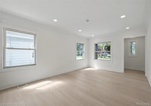 Photo 3 of Single family home for sale at 22502 Beach St, Saint Clair Shores, MI 48081 | MLS# 20261044071 | Listing updated on 2026-08-20