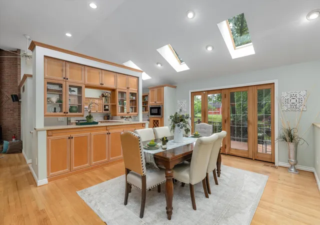 Photo 4 of Single family home for sale at 525 Judd Rd, Saline, MI 48176 | MLS# 81026028851 | Listing updated on 2026-06-14