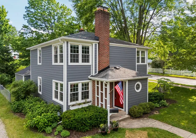 Photo 1 of Single family home for sale at 1107 Arborview Blvd, Ann Arbor, MI 48103 | MLS# 81026028861 | Listing updated on 2026-06-16