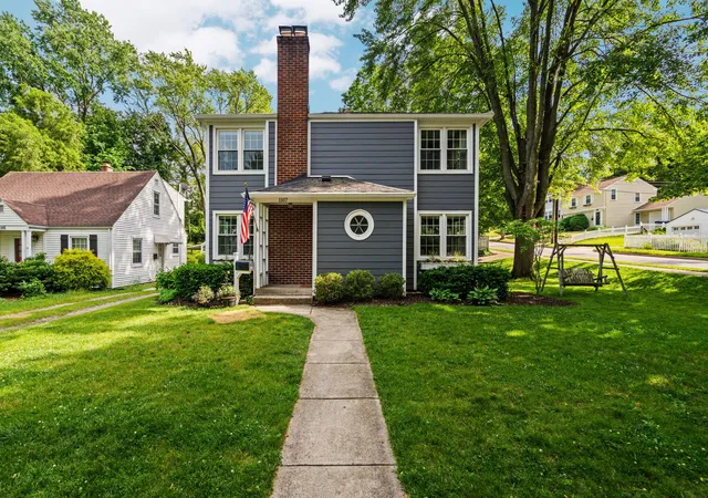 Photo 3 of Single family home for sale at 1107 Arborview Blvd, Ann Arbor, MI 48103 | MLS# 81026028861 | Listing updated on 2026-06-16