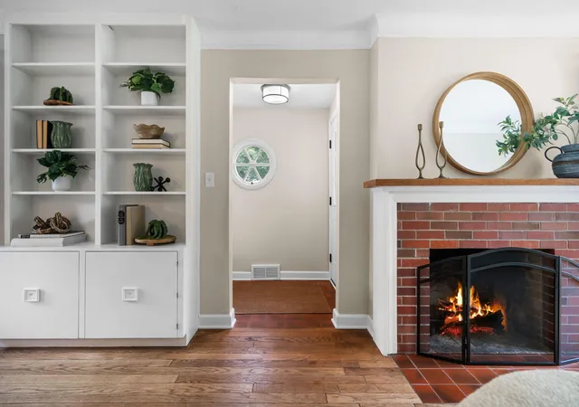 Photo 3 of Single family home for sale at 1107 Arborview Blvd, Ann Arbor, MI 48103 | MLS# 81026028861 | Listing updated on 2026-06-16