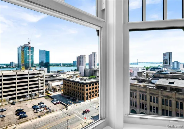 3rd image of 525 W Lafayette Blvd #11D, Detroit, MI 48226 | MLS# 20261044080