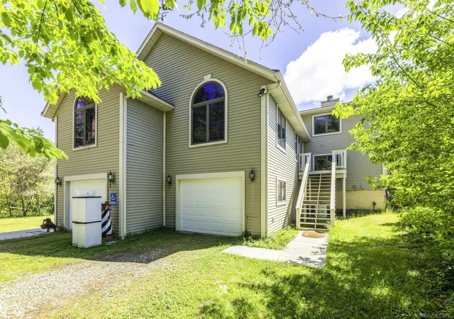 82nd image of 3388 N Lakeshore Rd, Deckerville, MI 48427 | MLS# 58050211128