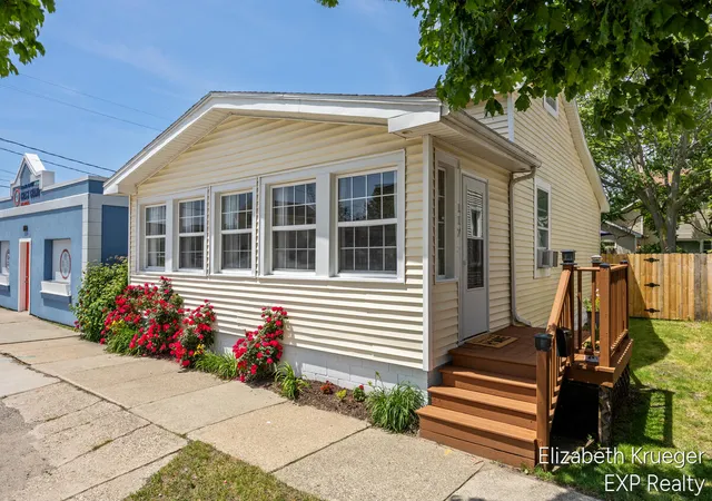1st image of 117 N 2nd St, Grand Haven, MI 49417 | MLS# 65026028912