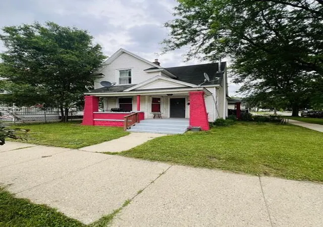 1st image of 944 Caulfield Ave SW, Grand Rapids, MI 49503 | MLS# 65026028929