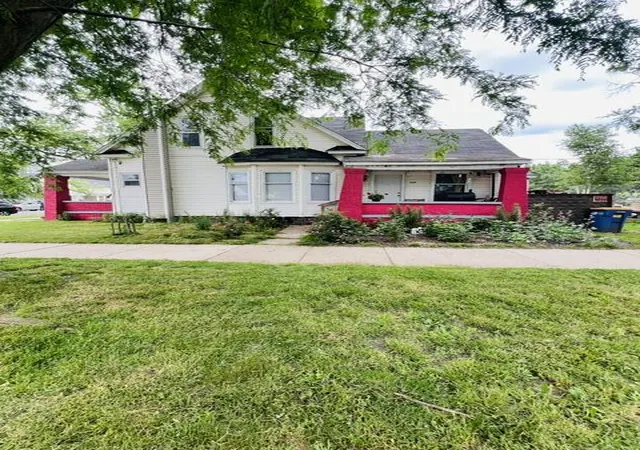 2nd image of 944 Caulfield Ave SW, Grand Rapids, MI 49503 | MLS# 65026028929