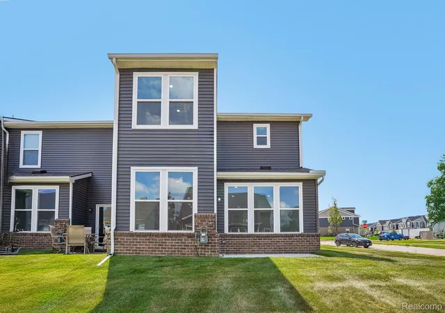 Photo 3 of Condo for sale at 4054 Nottingham Cir, Clarkston, MI 48346 | MLS# 20261044127 | Listing updated on 2026-10-09