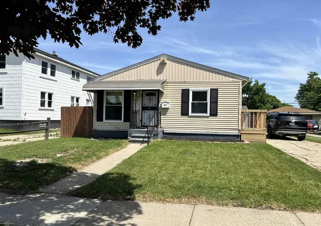 Photo 1 of Single family home for sale at 97 Beyne St, Mount Clemens, MI 48043 | MLS# 58050211156 | Listing updated on 2026-07-30