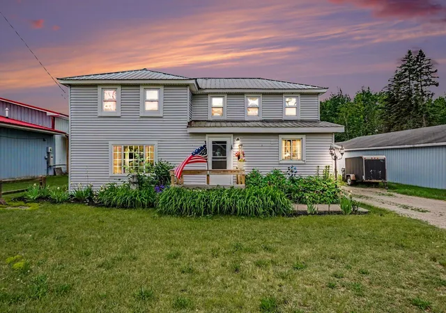 1st image of 21029 11 Mile Rd, Reed City, MI 49677 | MLS# 65026028965