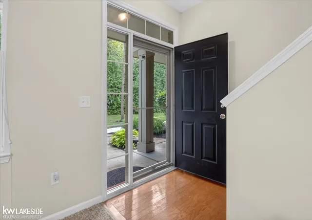 3rd image of 4050 Radcliff Dr, Canton, MI 48188 | MLS# 58050211187