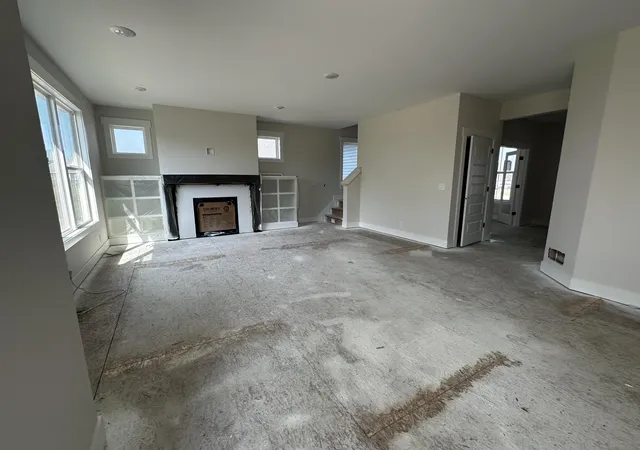 5th image of 3375 Eagle Peak Dr, Jenison, MI 49428 | MLS# 65026029001