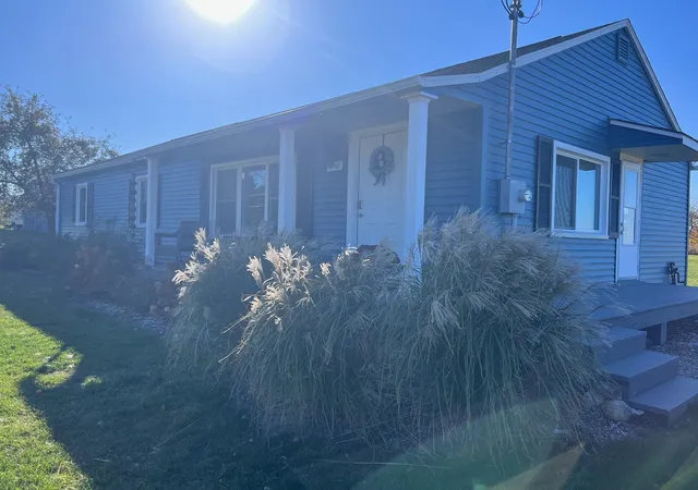 4th image of 9741 Bates, Acme Township Grand Traverse, MI 49690 | MLS# 78080069594
