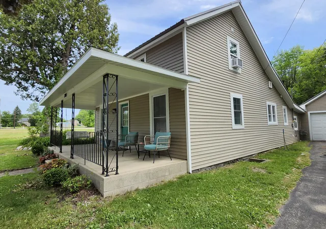 Homes for sale in Scottville City Mason, MI | 205 S Columbia Ave, Scottville City Mason, MI 49454 | MLS# 67026029003