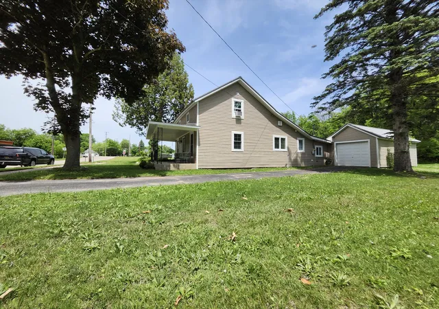 Homes for sale in Scottville City Mason, MI | 205 S Columbia Ave, Scottville City Mason, MI 49454 | MLS# 67026029003