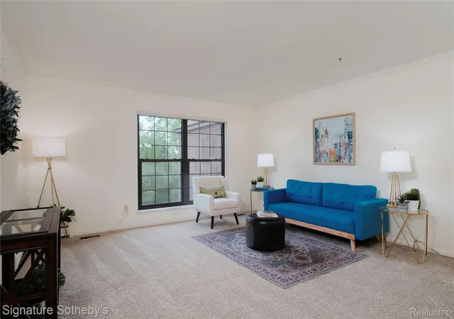 Listing Photo 3 - Condo for sale in building located at 12336 Nantucket Dr, South Lyon, MI 48178 - Unit #3