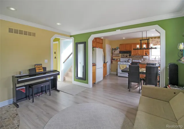 Photo 3 of Single family home for sale at 5953 Cooper St, Taylor, MI 48180 | MLS# 20261044210 | Listing updated on 2026-06-15