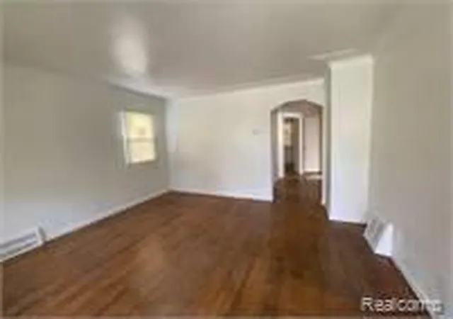 Photo 2 of Single family home for sale at 8074 Plainview Ave, Detroit, MI 48228 | MLS# 20261044216 | Listing updated on 2026-09-24
