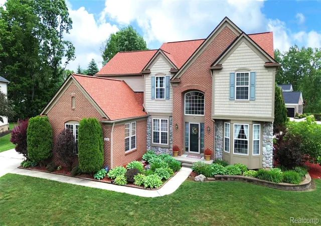 Photo 1 of Single family home for sale at 6240 Moonstone Ct, Grand Blanc, MI 48439 | MLS# 20261044221 | Listing updated on 2026-07-26