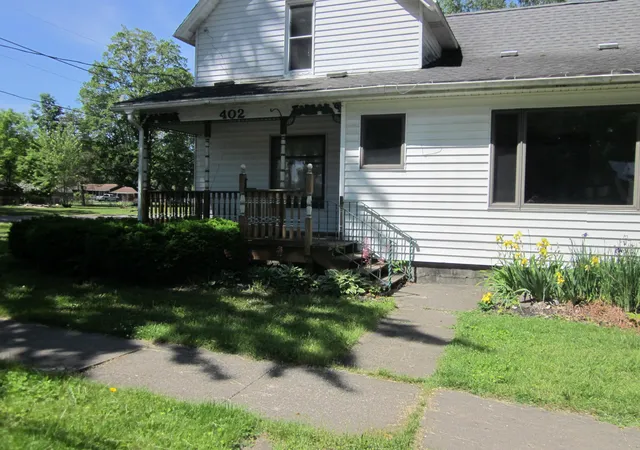 5th image of 402 Alexander St, Bangor, MI 49013 | MLS# 66026029036