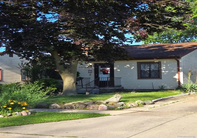 2nd image of 27039 Alden St, Madison Heights, MI 48071 | MLS# 20261044243