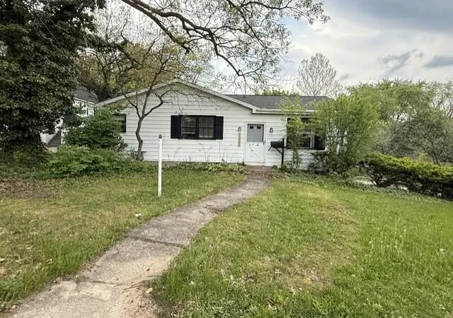 1st image of 1211 Plymouth Ave Se, Grand Rapids, MI 49506 | MLS# 65026029052