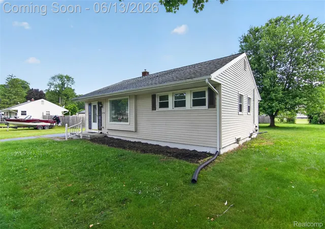 4th image of 2730 Hillcrest St, Summit Township Jackson, MI 49203 | MLS# 20261044267