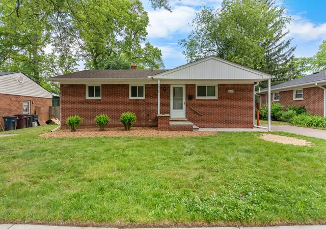 Photo 2 of Single family home for sale at 1025 Western Dr, Ann Arbor, MI 48103 | MLS# 81026029077 | Listing updated on 2026-06-19