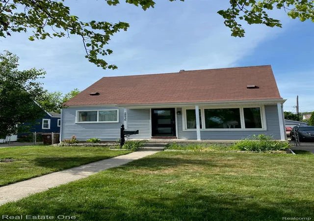 Photo 1 of Sale Pending at 28936 Bridge St, Garden City, MI 48135 | MLS# 20261044289 | Listing updated on 2026-07-20