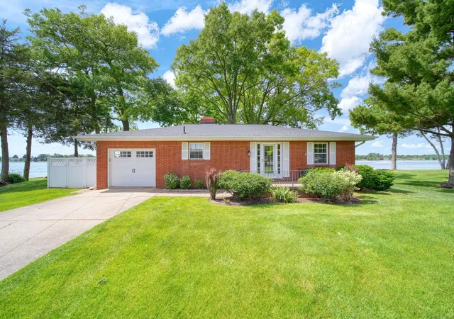 2nd image of 188 Hawthorne Dr, Brooklyn, MI 49230 | MLS# 55026029092