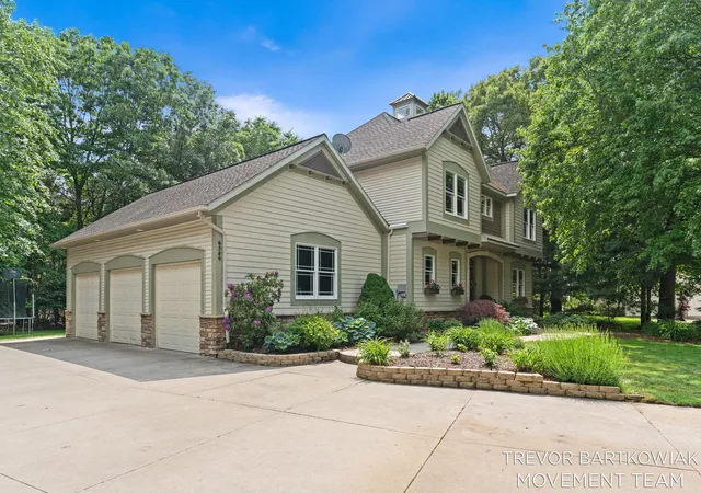 5th image of 6384 Colorado Ct, Norton Shores, MI 49444 | MLS# 71026029095