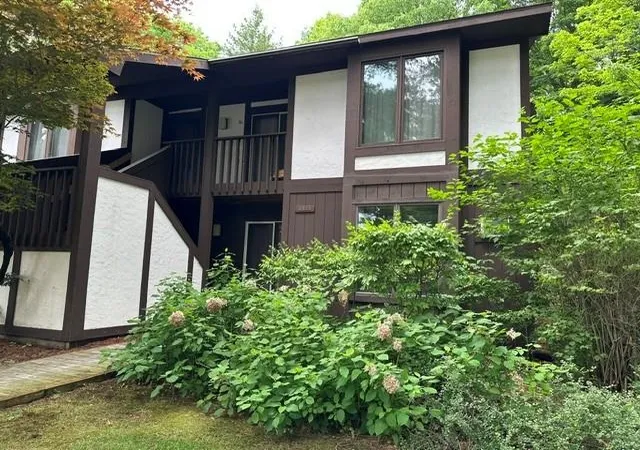 3rd image of 6845 Pinebrook Dr, Bellaire, MI 49615 | MLS# 78080069605
