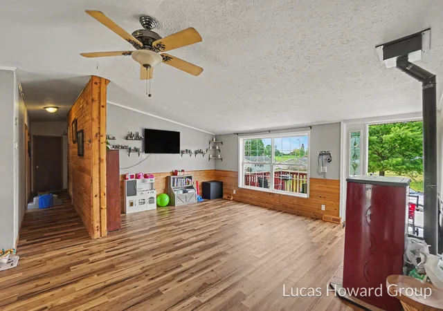 3rd image of 6944 S Saddler Rd, Chase, MI 49623 | MLS# 65026029111