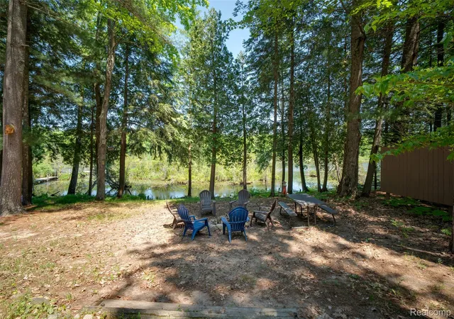 5th image of 6954 Aarwood Trl Nw, Rapid City, MI 49676 | MLS# 20261044321