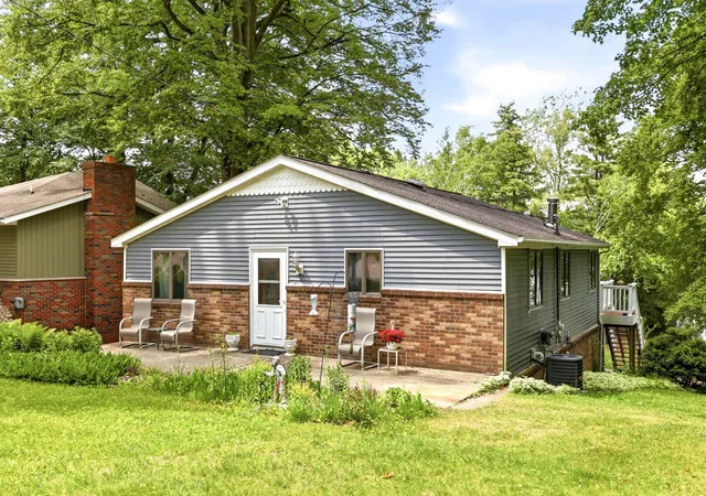 Photo 3 of Single family home for sale at 3164 Kimberly Dr, Millington, MI 48746 | MLS# 5050211249 | Listing updated on 2026-09-09