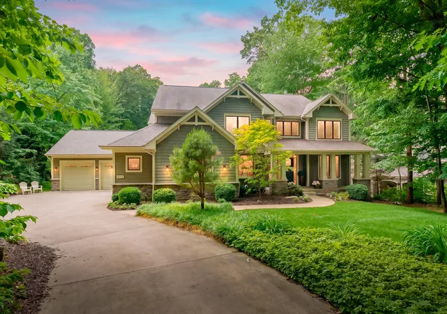 1st image of 8352 Vinewood Pt, Mattawan, MI 49071 | MLS# 66026029142