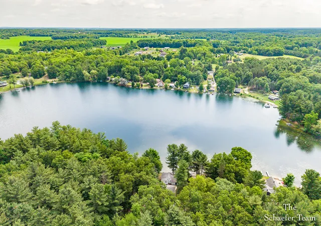 3rd image of 10870 Simpson W, Greenville, MI 48838 | MLS# 65026029147