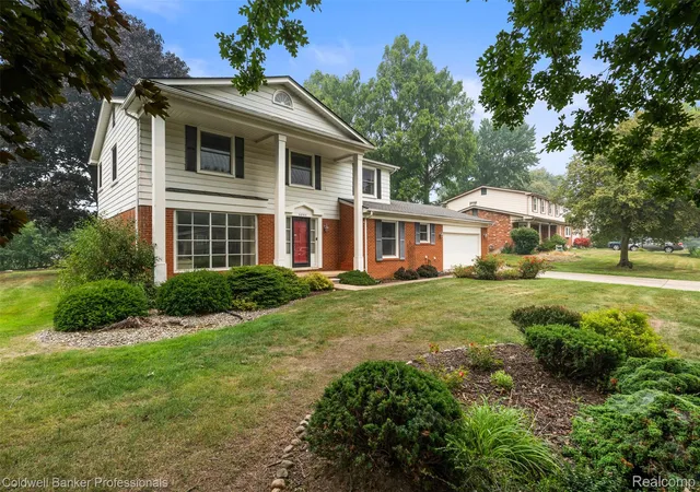 Photo 2 of Single family home for sale at 6890 Alderley Way, West Bloomfield, MI 48322 | MLS# 20261044363 | Listing updated on 2026-09-13