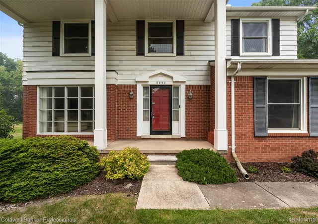 Photo 3 of Single family home for sale at 6890 Alderley Way, West Bloomfield, MI 48322 | MLS# 20261044363 | Listing updated on 2026-09-13