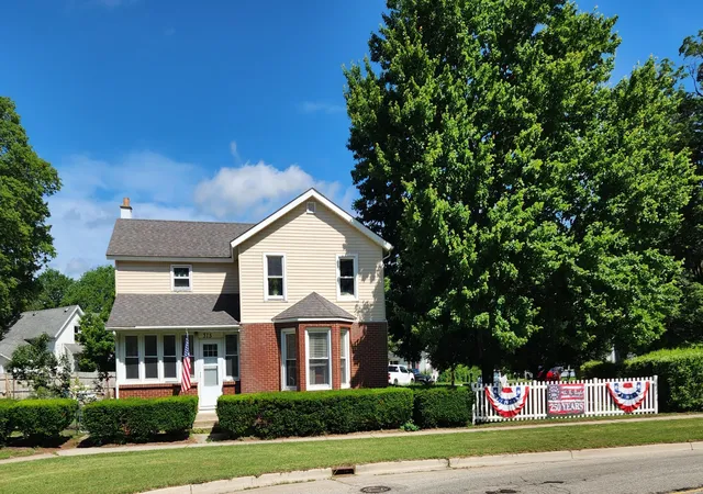 Photo 1 of Single family home for sale at 315 N Main St, Allegan, MI 49010 | MLS# 65026029154 | Listing updated on 2026-09-04