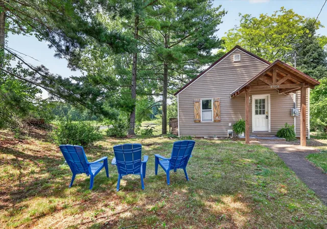 5th image of 67930 Days Lndg, Sturgis, MI 49091 | MLS# 69026029158