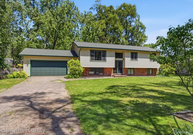 Photo 2 of Single family home for sale at 51600 Shelby Rd, Shelby Township, MI 48316 | MLS# 20261044401 | Listing updated on 2026-09-04