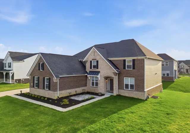 Photo 2 of Single family home for sale at 430 Pineway Dr, Ann Arbor, MI 48103 | MLS# 81026029194 | Listing updated on 2026-08-24