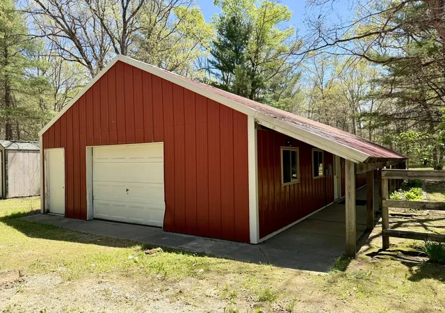 3rd image of 22533 Hoxeyville, Wellston, MI 49689 | MLS# 67026029197
