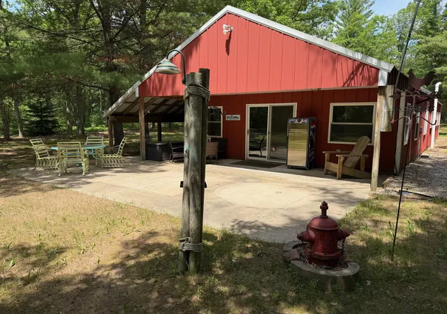 2nd image of 22533 Hoxeyville, Wellston, MI 49689 | MLS# 67026029197