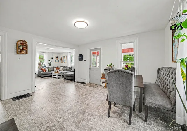Photo 4 of Single family home for sale at 1424 N Trumbull St, Bay City, MI 48708 | MLS# 61050211289 | Listing updated on 2026-09-03