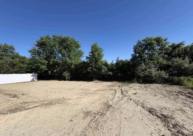 37th image of 30343 Weathervane Woods Dr, New Haven, MI 48048 | MLS# 58050211292