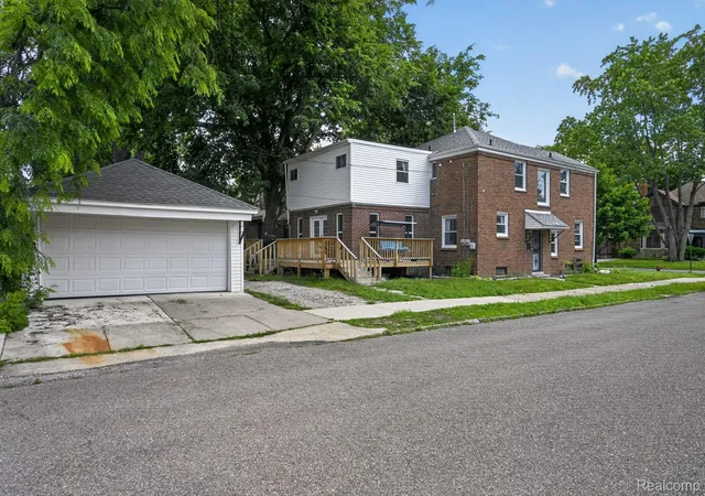 Photo 2 of Single family home for sale at 20101 Briarcliff Rd, Detroit, MI 48221 | MLS# 20261044427 | Listing updated on 2026-08-17